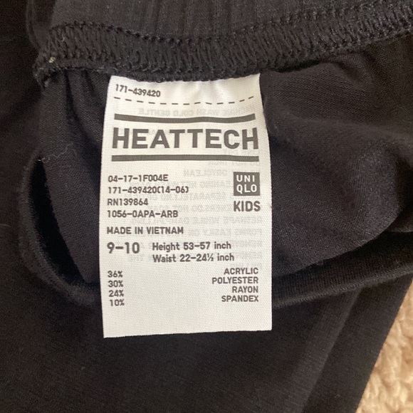 Uniqlo Heat Tech Base Layers for Kids - Picture 2 of 3